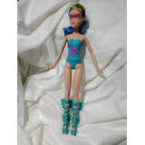 1 Boneca Barbie Super Princesa Abby Mattel (usado) B06