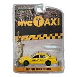 2011 Ford Crown Victoria Taxi New York Chase Greenlight 1/64