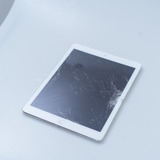 Apple iPad Air 2ª Geração 32gb Tela Trincada 