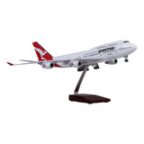 Avião Boeing Qantas B747-400 C/ 47cm E Led