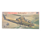 Bell Ah-1g Huey Cobra. Esc. 1/32.