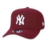 Boné New Era Bordô Aba Curva 940 New York Yankees Ajustável