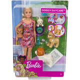 Boneca Barbie Treinadora De Cachorrinhos Loira - Mattel