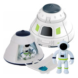 Brinquedo Astronauta Nave Espacial C/ Luz