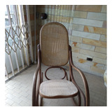 Cadeira De Balanço Design Thonet
