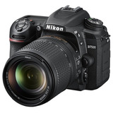 Câmera Nikon D7500 + 18-140mm F/3.5-5.6g