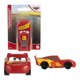 Carrinho Disney Pixar Cars Racing Center Lightning Mcqueen
