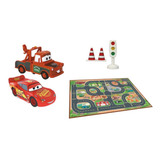 Carrinhos Pista Tapete Relâmpago Mcqueen E Mate Brinquedo