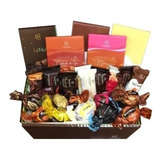 Cesta -27 Chocolates Cacau Show + Urso Pelucia Namorados Mãe
