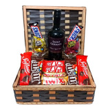 Cesta De Chocolate Com Vinho E 2 Taças Baú Emoção ( Br )