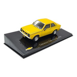 Amarelo