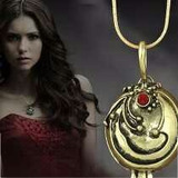 Colar Relicário Verbena Elena Do Vampire Diaries Dourado 1pc