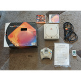 Console Sega Dreamcast Original Na Caixa. Leitor Original Com 60 Horas De Uso. Com Manual, Joystick Original, Vmu E Acessórios.
