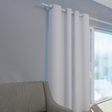Cortina Corta Luz 100% Pvc Blecaute Blackout 1,30 X 1,70 Cor Branco