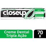 Creme Dental Triple Menta 70g Closeup