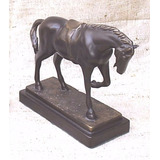Escultura De Cavalo Com Arreio Em Petit Bronze Cod 145