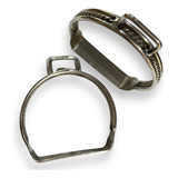 Estribo Inox Chapa Fio Do Meio Torcido Com Alça Chapa Lisa