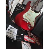 Fender Stratocaster Standard Apple Red 2012