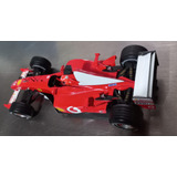 Ferrari F1 F2002 Michael Schumacher - Hot Wheels Escala 1/24