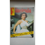 Filmelândia Nº 6 - Maio/1955 - Elizabeth Taylor / Hollywood