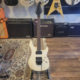 Guitarra Elétrica Super Strato Peavey Predator Branca Usada 