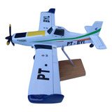 Maquete De Avião Resina Ipanema Da Embraer Branco 23cm
