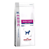 Alimento Royal Canin Veterinary Diet Canine Skin Care Para Cão Adulto De Raça Pequena Sabor Mix Em Sacola De 2kg