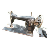 Antiga Máquina De Costura Singer Pretinha Para Decoração