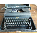 Antiga Máquina De Escrever Royal