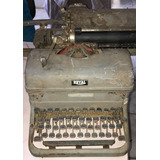 Antiga Maquina De Escrever Royal