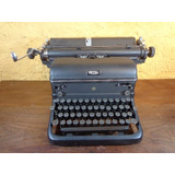 Antiga Maquina De Escrever Royal Usa