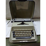 Antiga Máquina De Escrever Triumph Gabriele