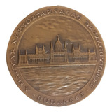 Antiga Medalha Comemorativa Do Parlamento De Budapeste
