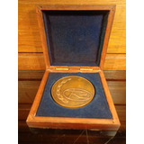 Antiga Medalha Comemorativa Revendedor Anos 60   C 3235