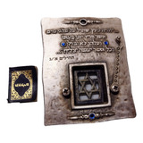 Antiga Medalha Judaica De Parede Metal Mini Livro De Salmos