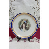 Antigo Prato De Porcelana Real Com Dama Assinado
