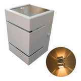 Arandela 2 Focos E Frisos Externa Parede Muro C Lampada 5w