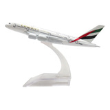 Avião Comercial Airbus Boeing Miniatura De Metal 15cm Cor Emirates Airlines Airbus A380