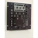 Behringer Nox 202 usado