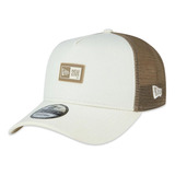 Boné New Era Aba Curva 940 Trucker Logobox Rubber Off white
