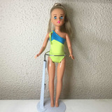 Boneca Susi Estrela Praia E Piscina Usada