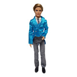 Boneco Ken Príncipe Lian Mão Danificada