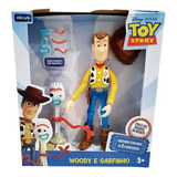 Boneco Woody Toy Story Xerife Com Garfinho 