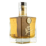 Cachaça Velha Aroeira Gold 6 Anos Carvalho Francês 500ml Tamanho Unica u