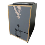 Cajon Jaguar K2 Acústico Inclinado Profissional Cor Cor 011 Mãos Tocando Cajon