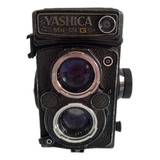 Camera Antiga Yashica Mat 124g Para Decoração