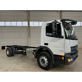 Caminhão Mercedes Benz Atego 1719 4x2 Chassis 2025 2025