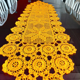Caminho De Mesa Crochê Artesanal Cor Amarelo Geométrico