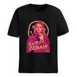 Camiseta Básica Unissex Kurt Cobain Smoke Nirvanna Vocalista