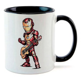 Caneca Inteior Preto Homem De Ferro Tocando Guitarra Rock